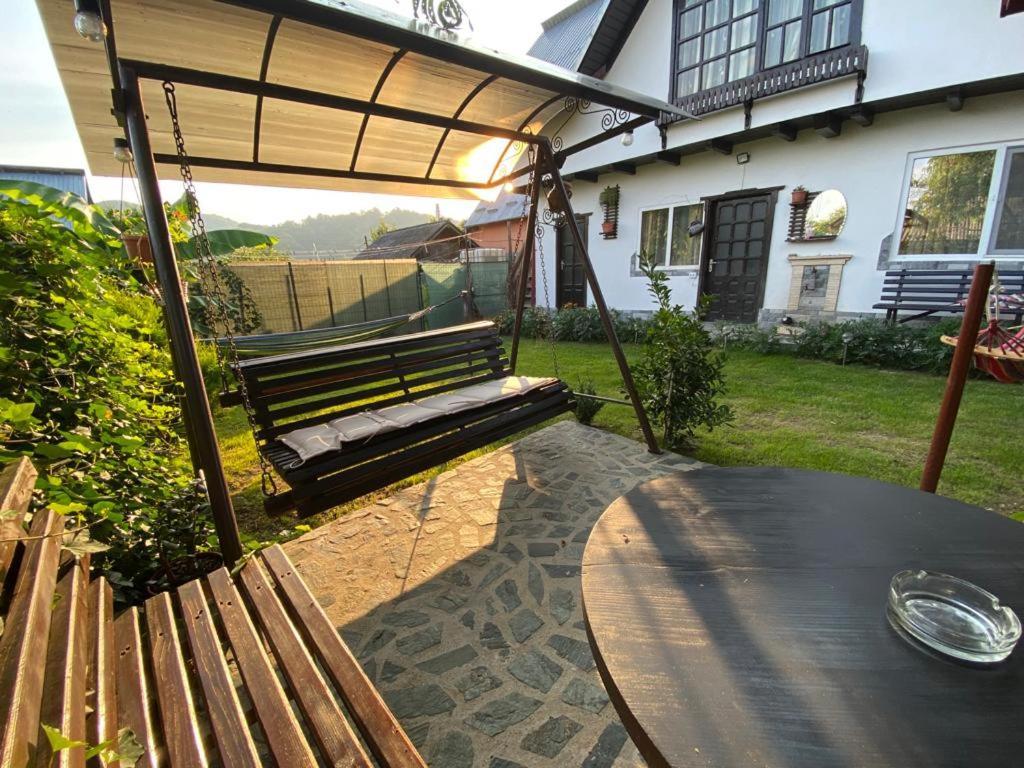 Apartamento Casa Diana-Maria Curtea de Argeş Exterior foto