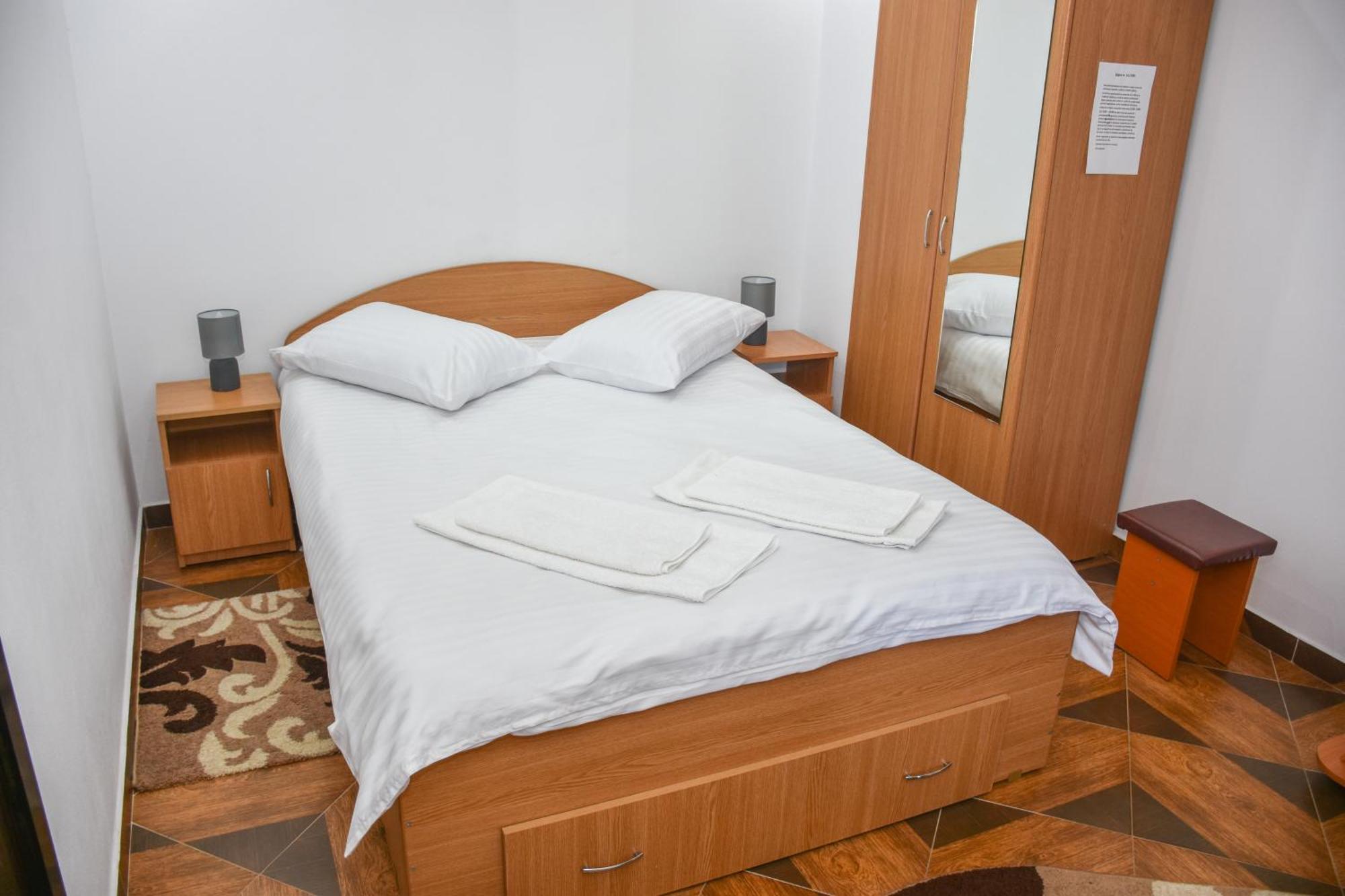 Apartamento Casa Diana-Maria Curtea de Argeş Exterior foto